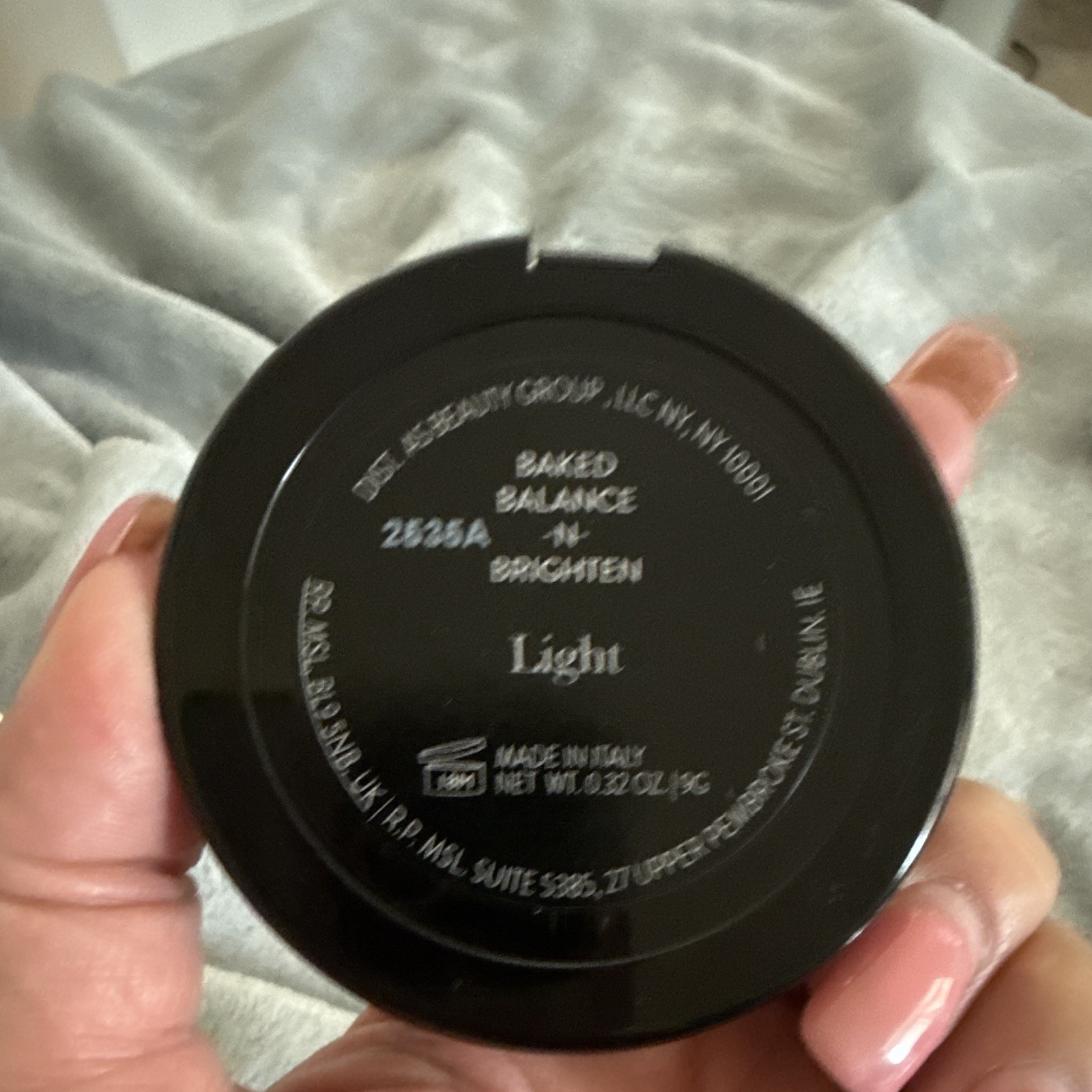 Mixed Brands Travel Size Powder Lot: P.Louise Petal + Laura Geller Light + Dibs