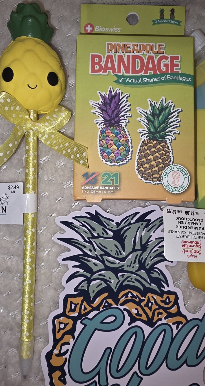 Pineapple 🍍 Lovers Gifts HUGE NEW LOT 17 Pcs Highlighter Crystal Paper Weight