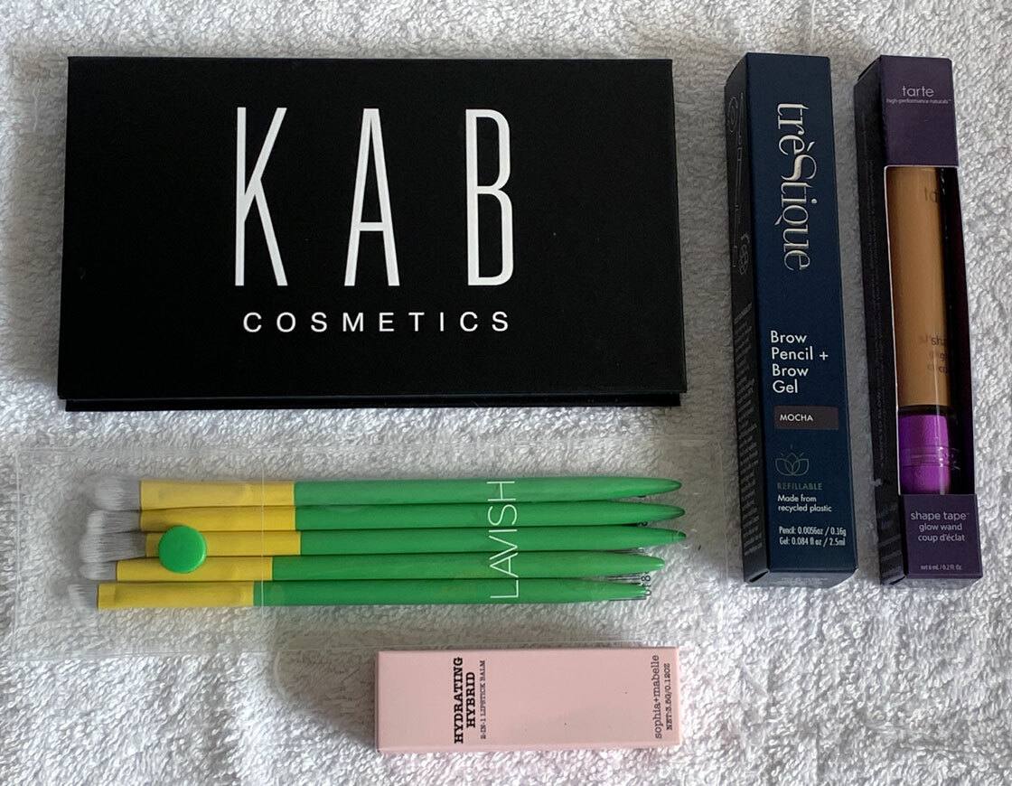 Boxy Charm Make Up Lot KAB Trestique Brow Tarte Shape Tape Lipstick Brushes 5 Pc