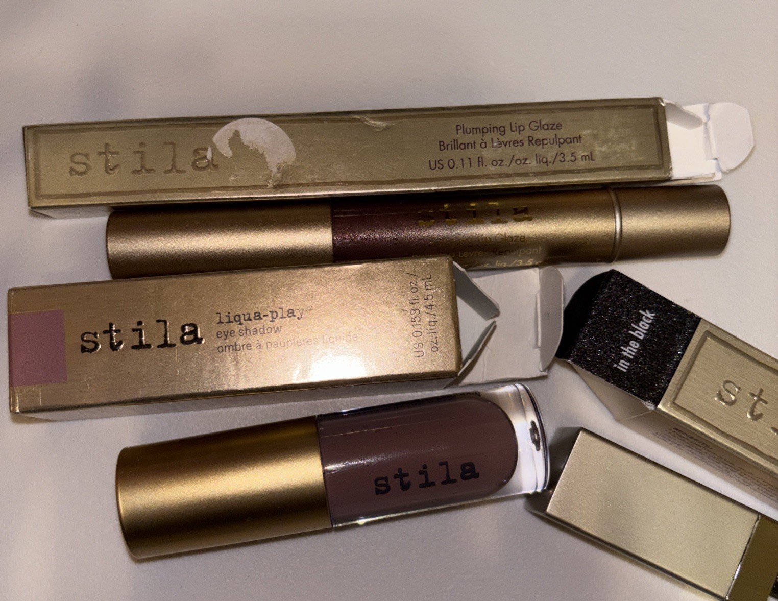 Stila Makeup Bundle lot of 3 lips and eyeshadow. NIB see description