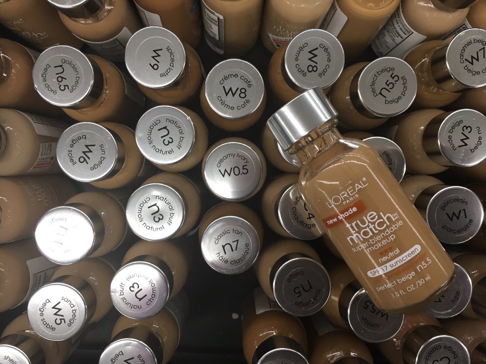 WHOLESALE LOREAL/MAYBELLINE Etc ASSTD COSMETICS GREAT FOR RESALE 25/50/75 +