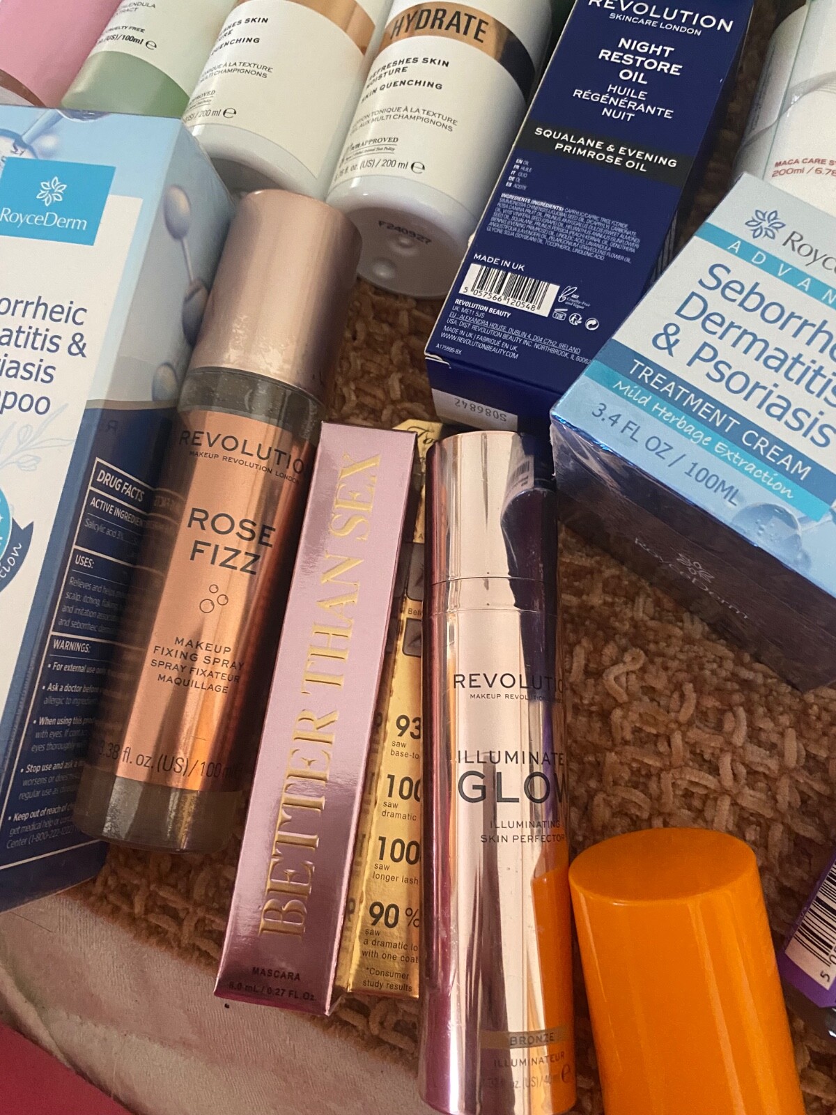 PREMIUM high end MAKEUP, BEAUTY and SKINCARE MIXED lot ( 5 pieces )