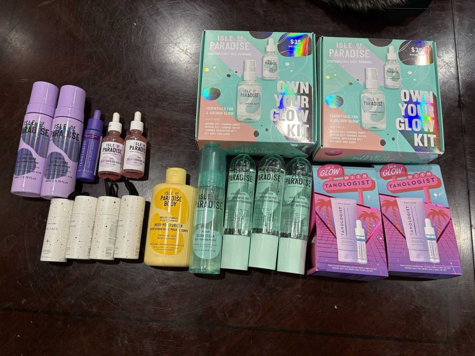 HUGE WHOLESALE LOT OF HIGH END BEAUTY HAIR, TANNING, MAKEUP, LOTION, BATH BODY