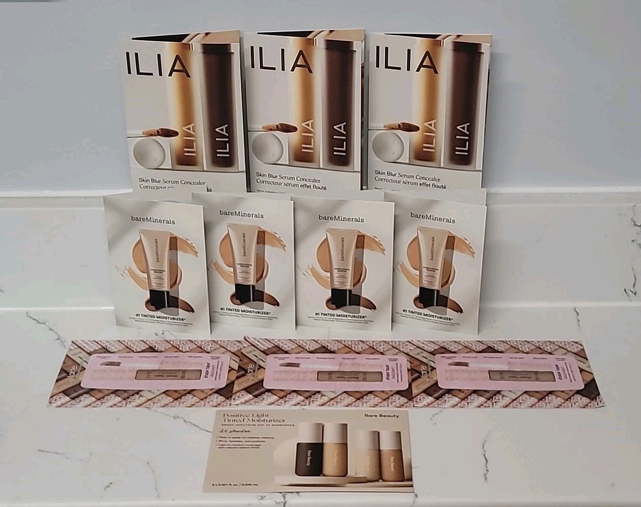 11 HIGH END TRAVEL SIZE FOUNDATION CONCEALER CARDS SAMPLES + COSMETIC BAG #GB91