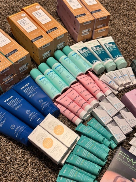 *NEW Resell Bulk Bundle Kit* 110 Items NOTHING expired
