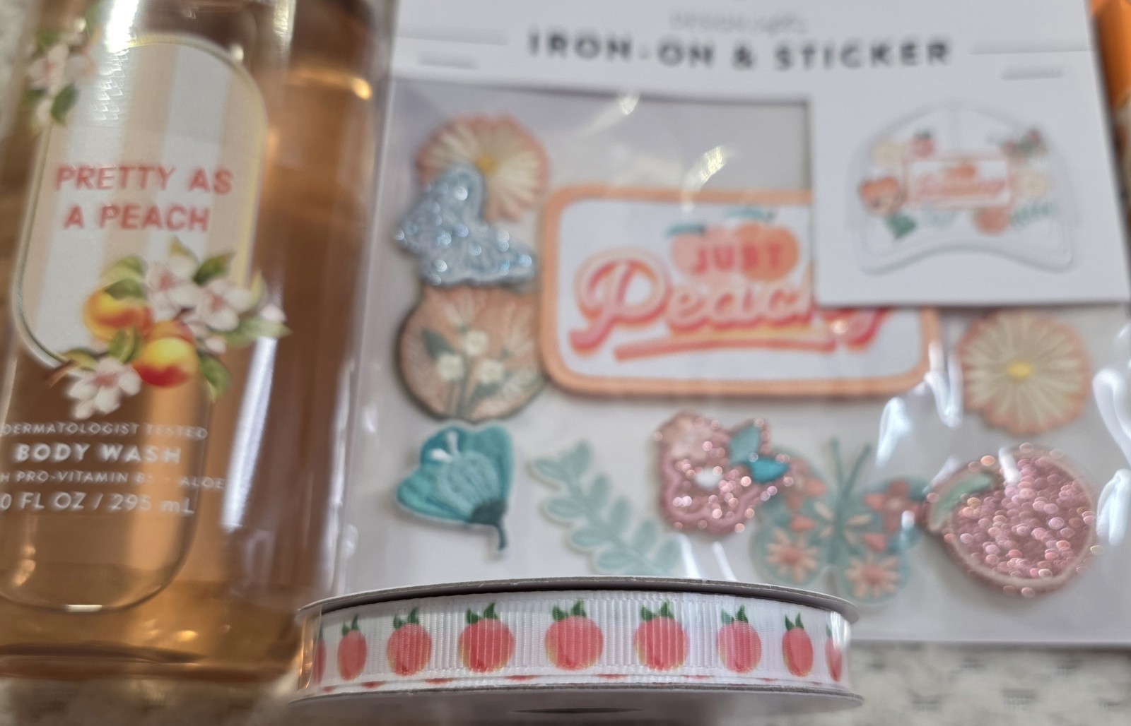 Peach 🍑 Lovers HUGE NEW GIFT LOT 10pc Revolution Beauty Peachy Baking Powder