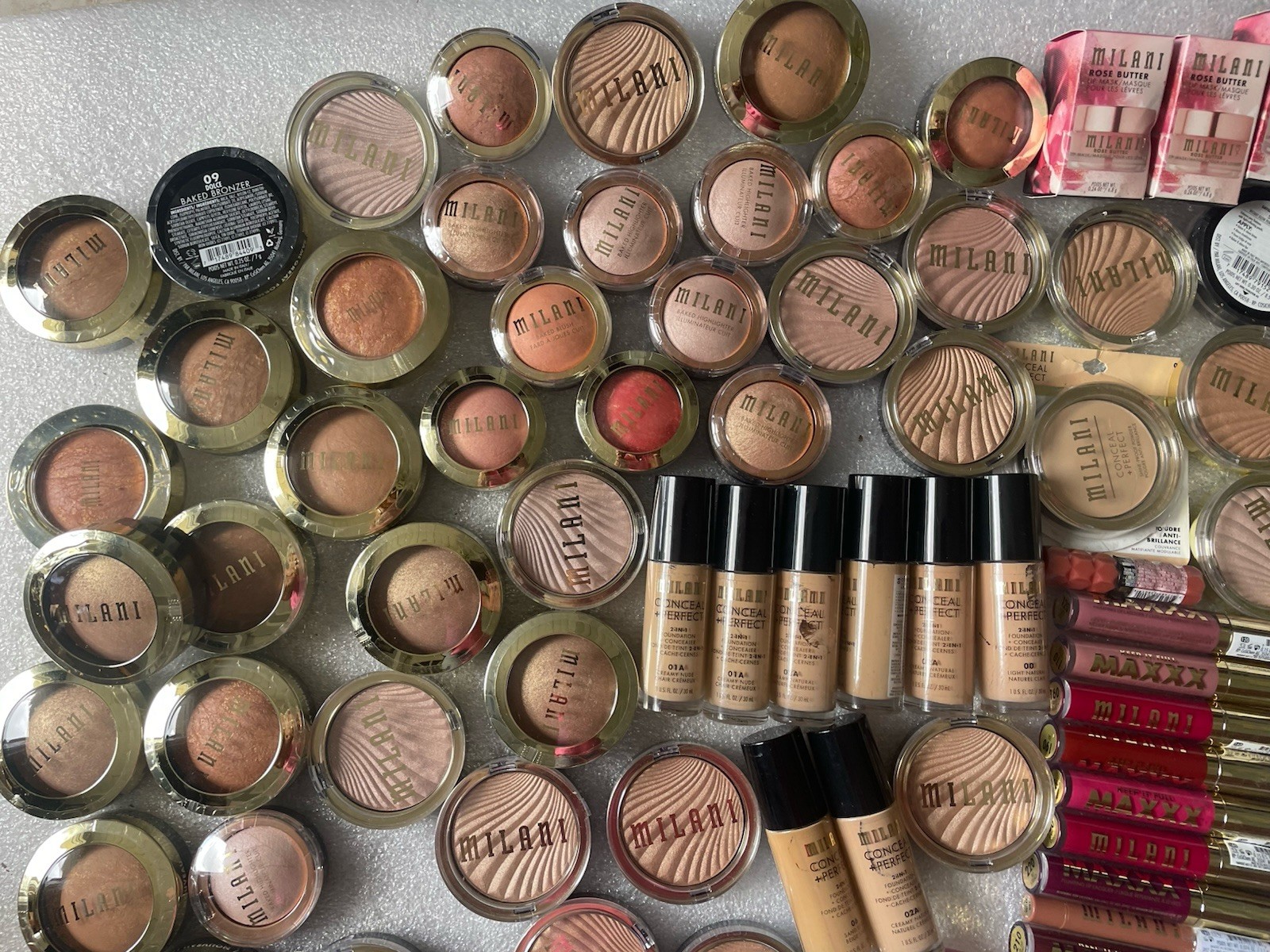 100 X Milani Mixed Lot Face, Lips.Eyes Baked Blush Powders, More View Clean Lot