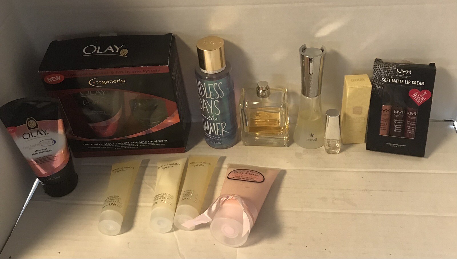 Beauty Box Items Lot – 12 Random Mix of full size and travel size beauty items