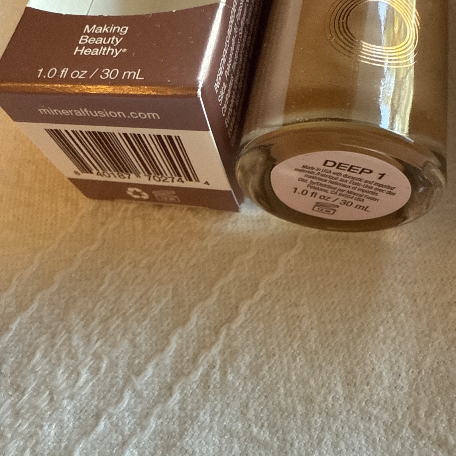4 Pieces Lot HudaBeauty Skin Tint Bareminerals Foundation, Mineral Fusion