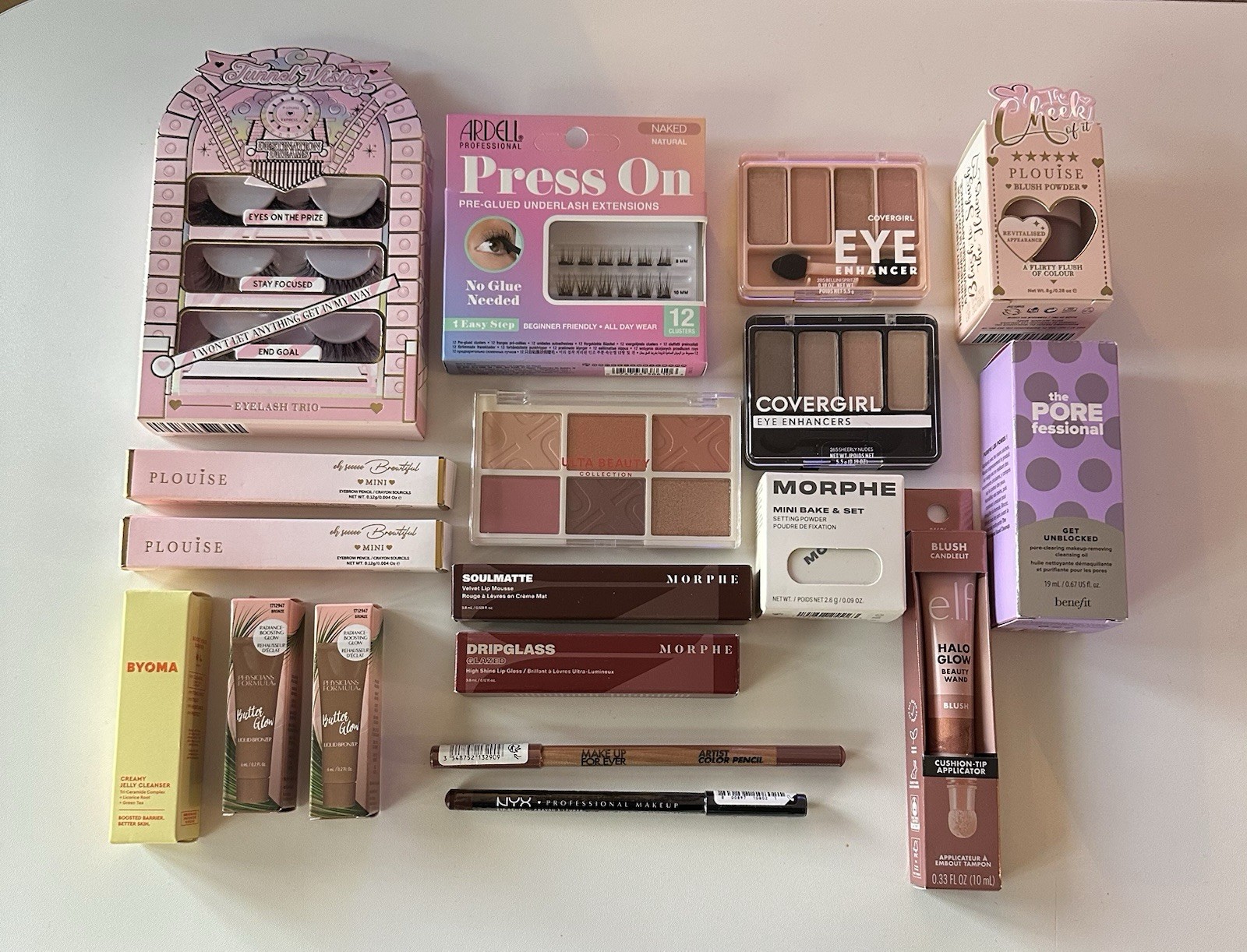 P.Louise, Ardell, CoverGirl, Morphe, Benefit, Byoma, NYX & more NIB makeup lot