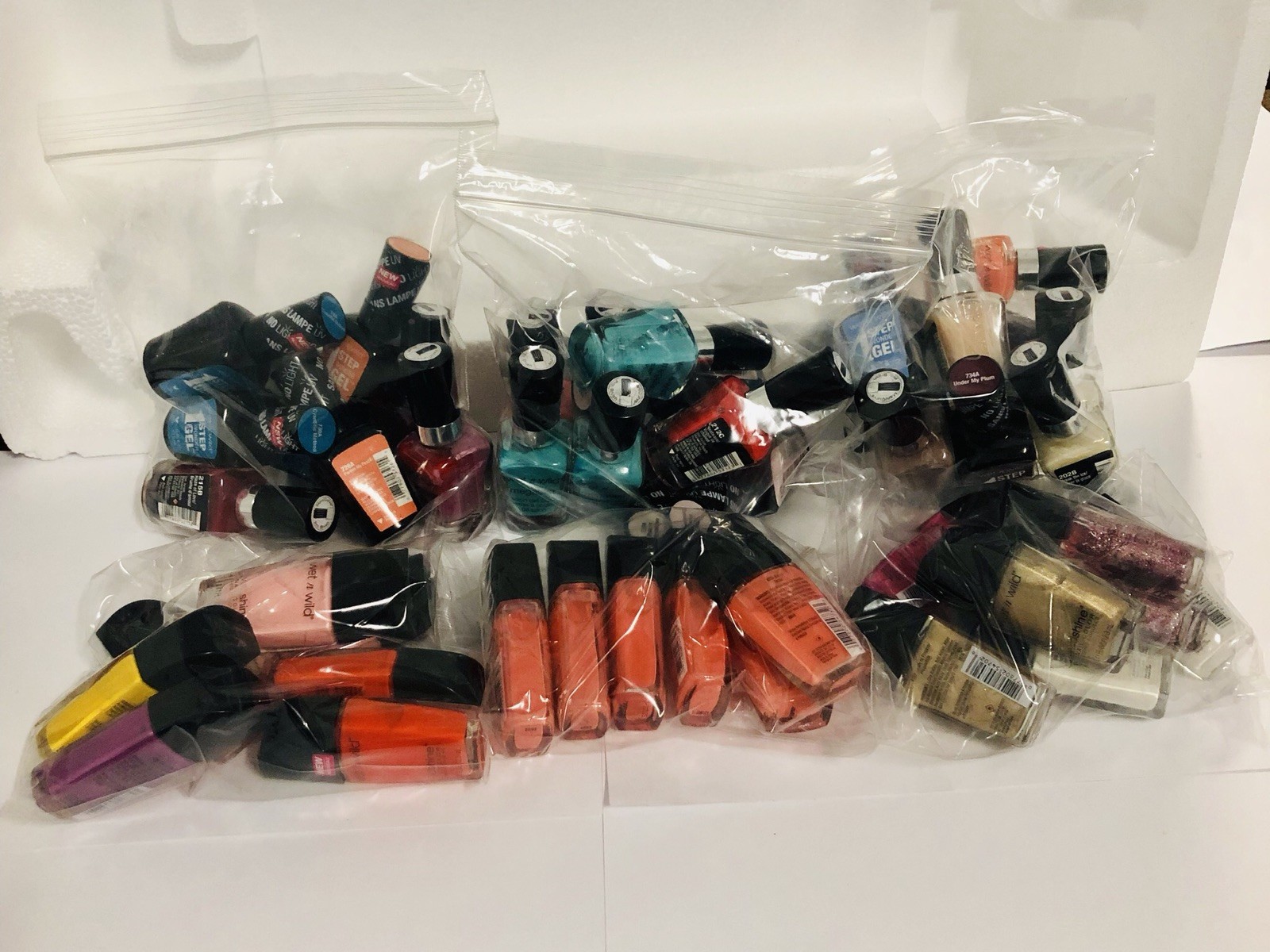 2,647 BRAND NEW PIECES of Jordana & Wet N Wild Makeup Lot RETAIL FOR OVER $10k