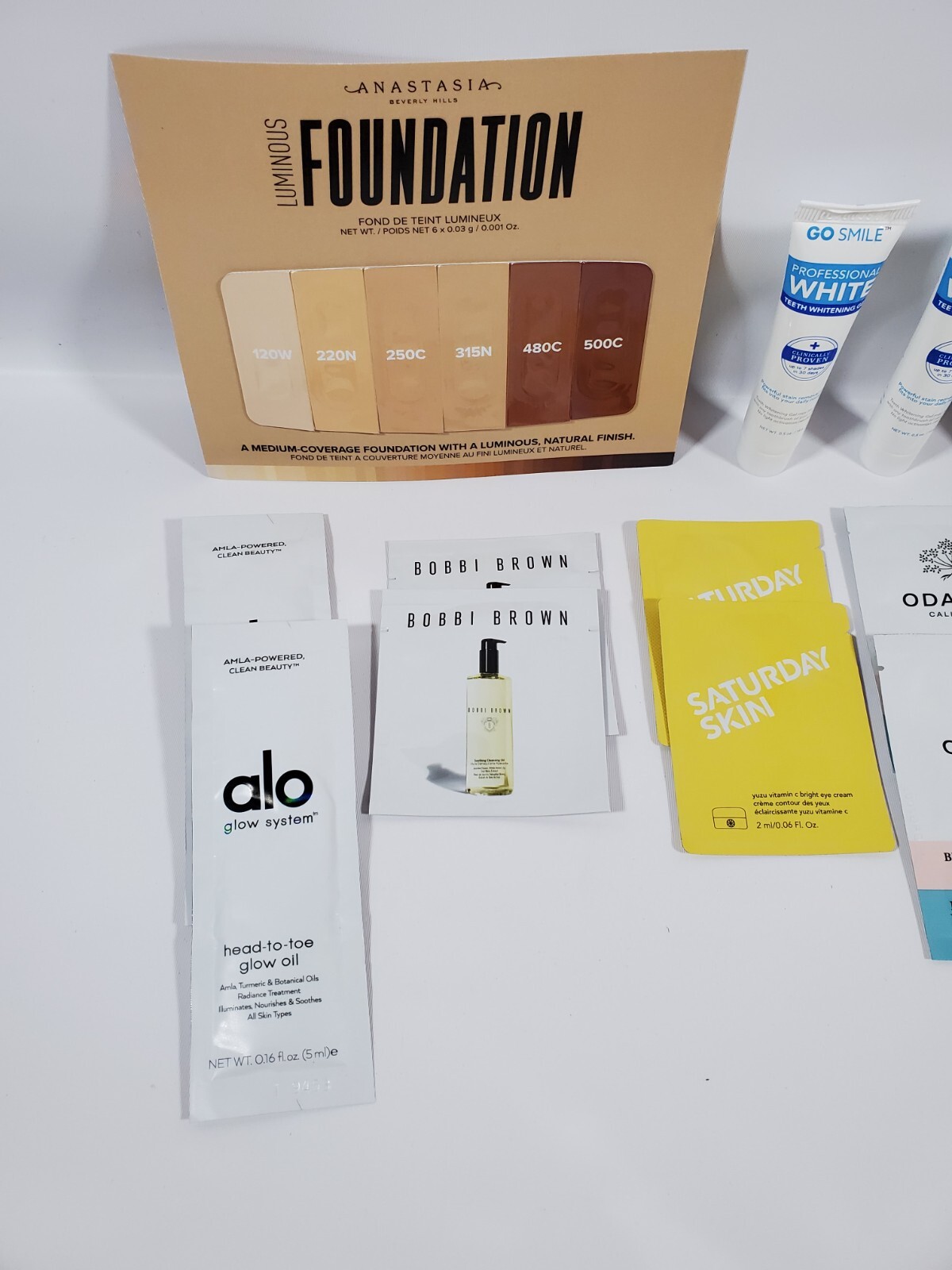 Lot of 16 NEW RANDOM Deluxe/Travel size beauty products