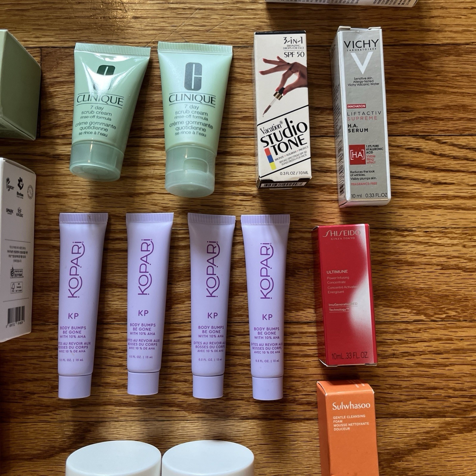 Beauty Perfume Skincare Lot Sample Travel Size Clinique, Kopari, Estee Lauder ￼