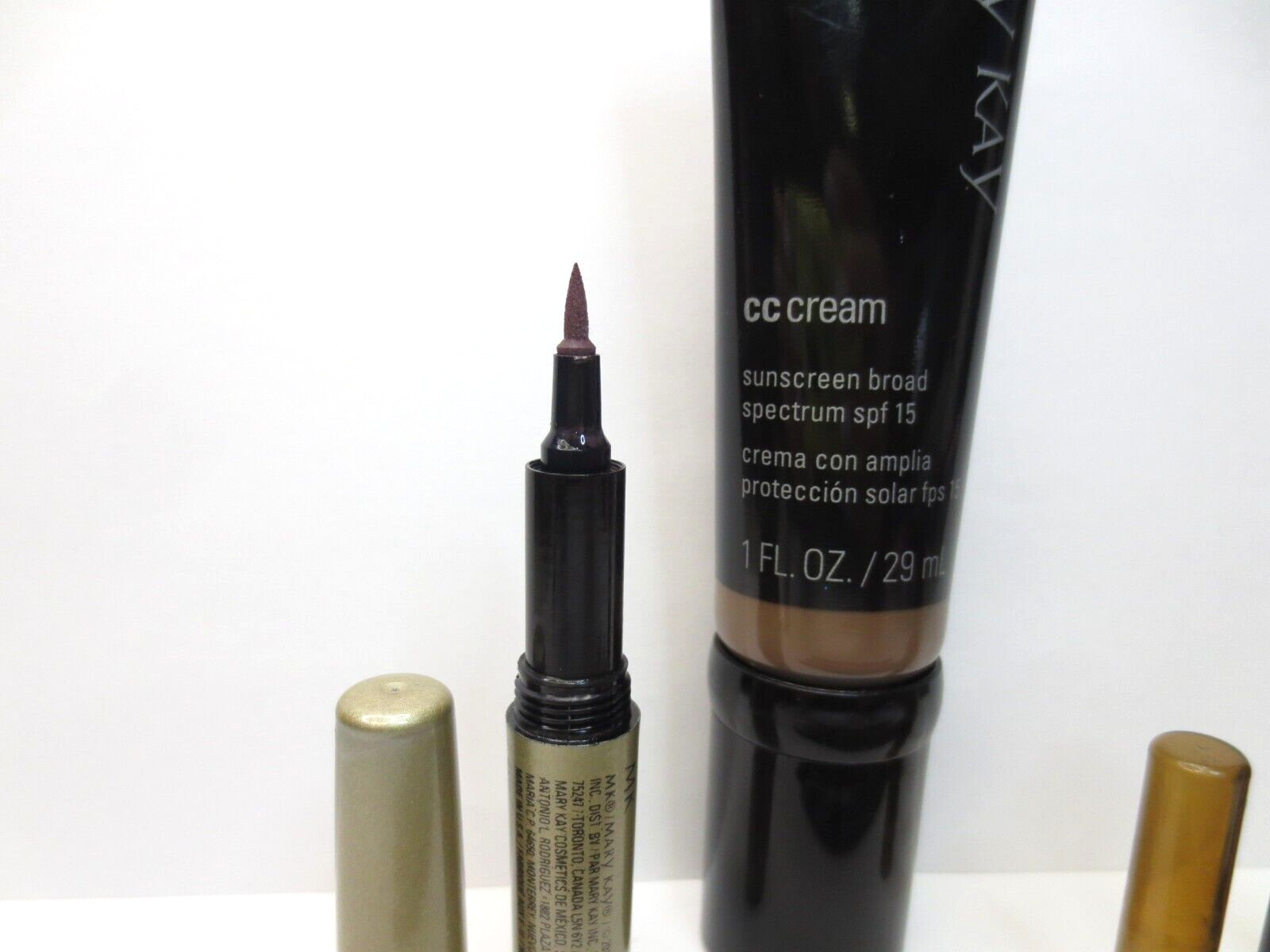 MARY KAY MIXED MAKEUP 4 PCS- CC CREAM VERY DEEP, LINER & EYELINER PENCILS