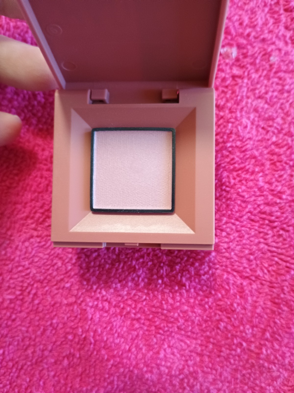 Makeup Bundle CoverGirl, L’Oreal, Maybelline, Almay, Rimmel – All NOT Sealed