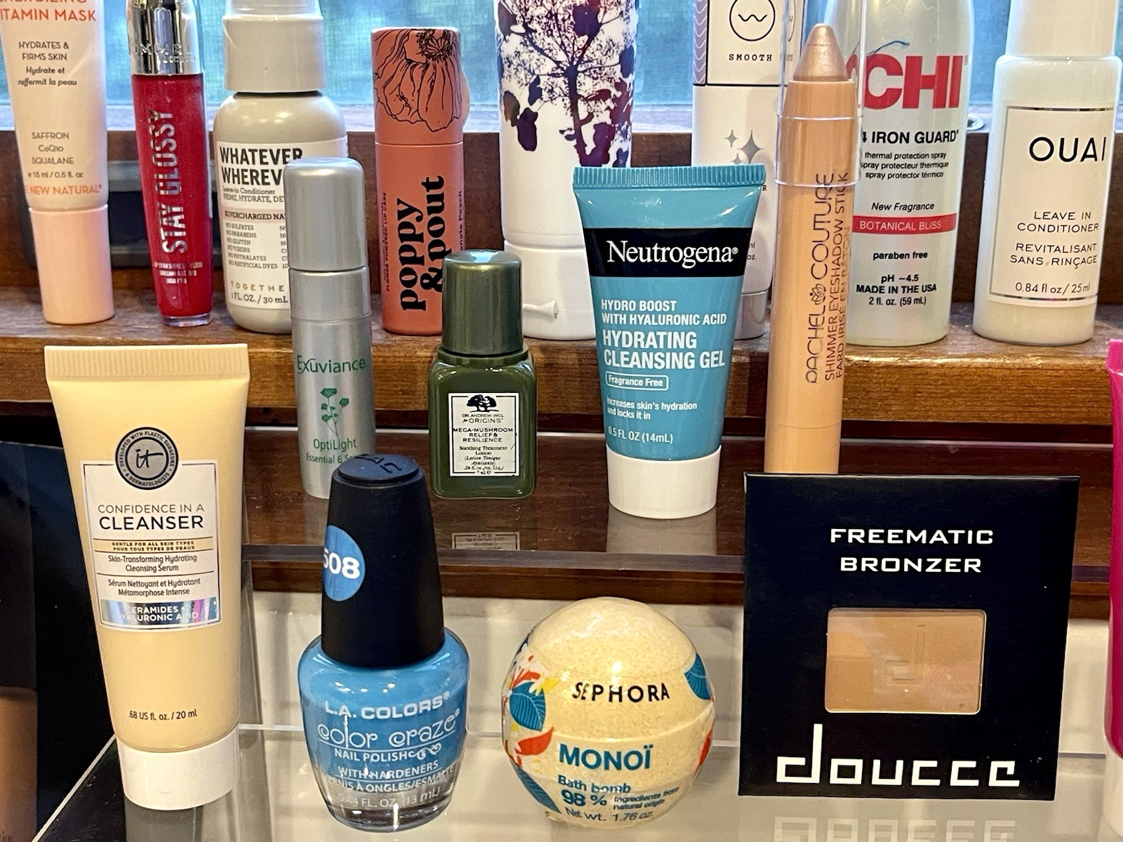$300+ and over 100 items Beauty Bundle U Get All Shown + MORE!- MUST C All Pics!