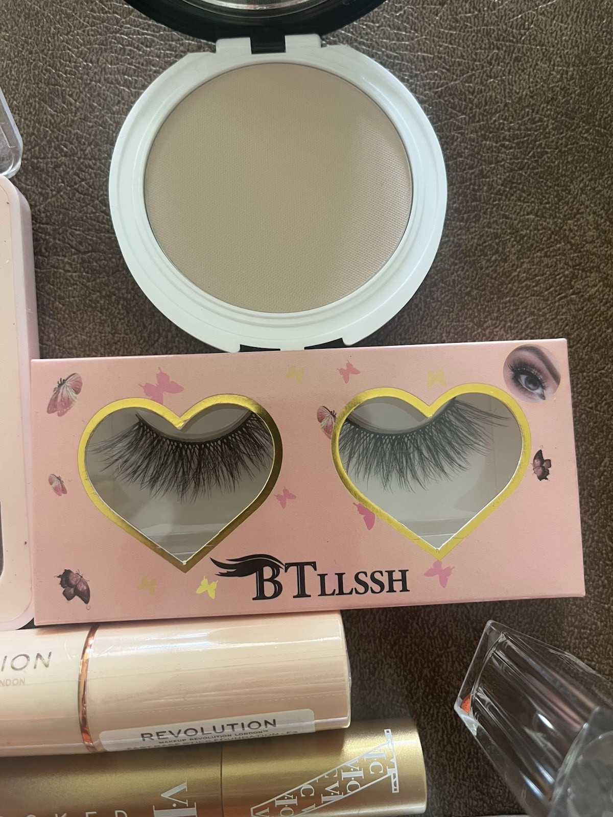 15-piece Full Size Makeup Lot Lips Eye Brushes Pencils Foundation Lashes Cheeks