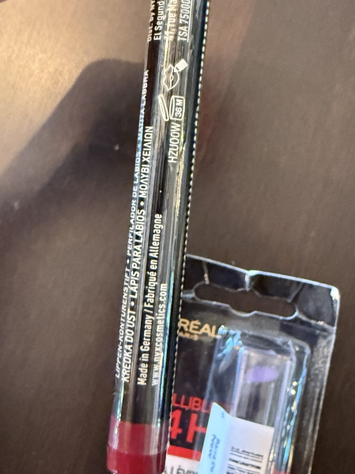 Lot of 5: Makeup – Revlon (2), L’Oreal (1), Maybelline (1), NYX (1) READ