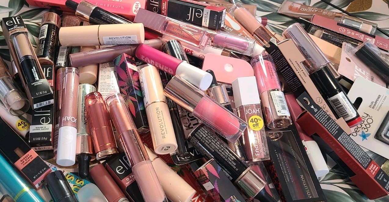 Mixed MAKEUP BEAUTY Bundle Lot of 10 PCS *See Details Assorted Elf, NYX Etc.