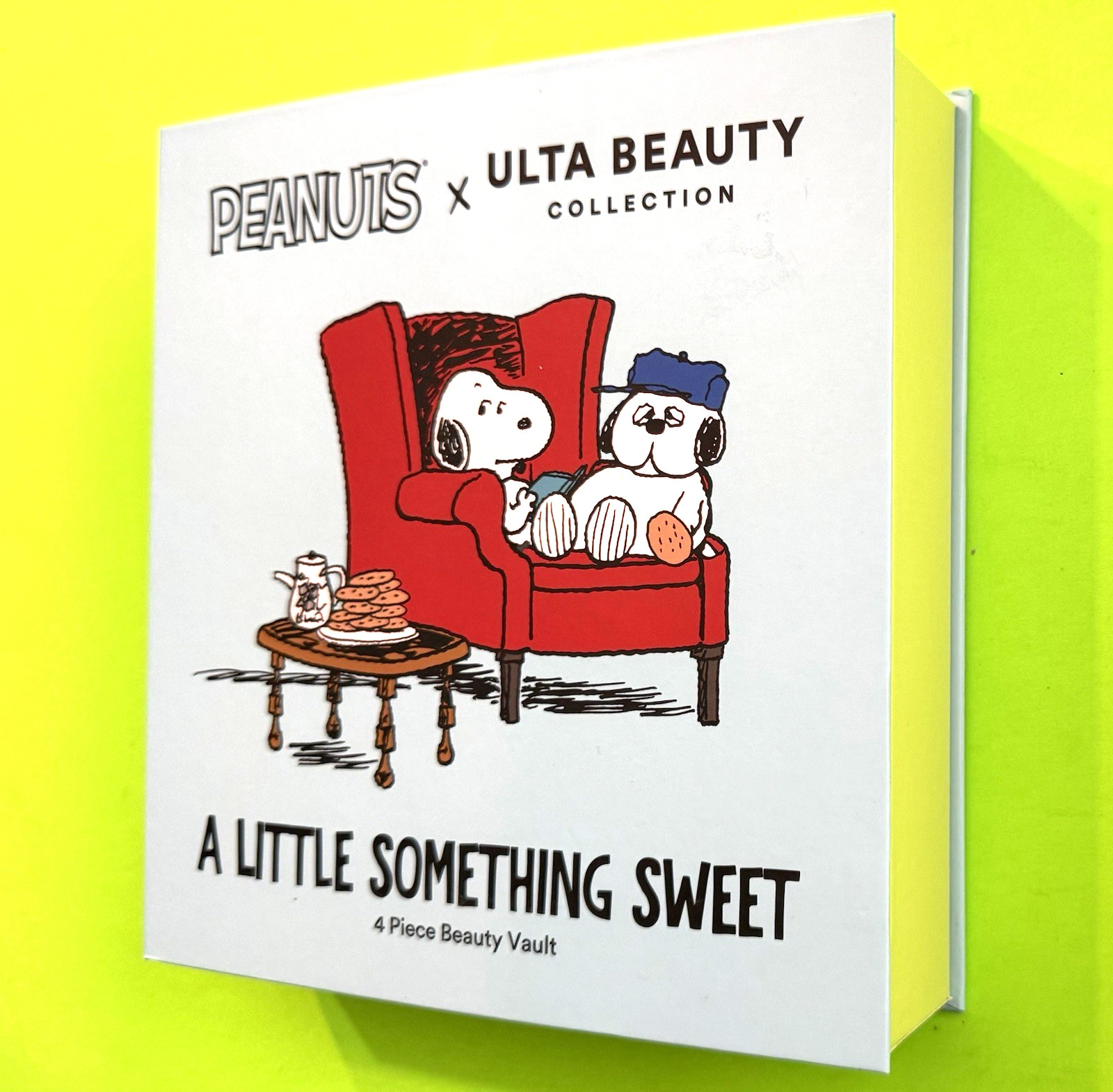 Ulta Beauty Collection x Peanuts A LITTLE SOMETHING SWEET 4 Piece Beauty Vault