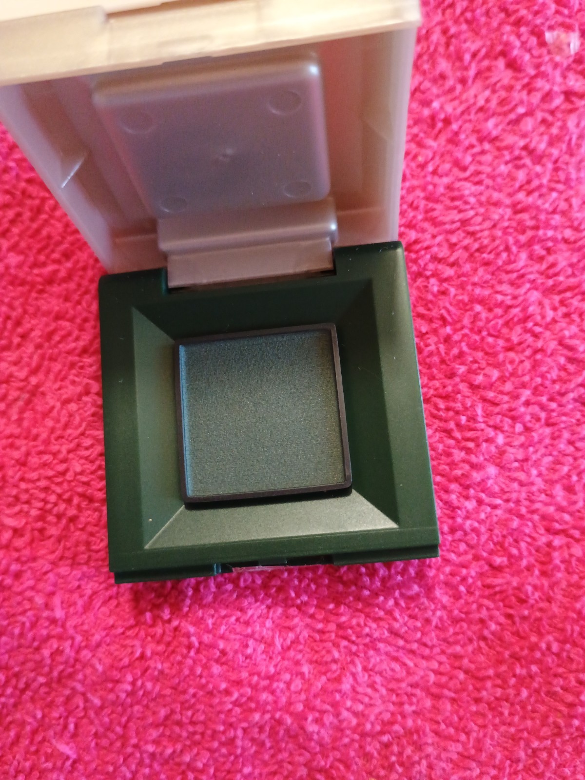 Makeup Bundle CoverGirl, L’Oreal, Maybelline, Almay, Rimmel – All NOT Sealed
