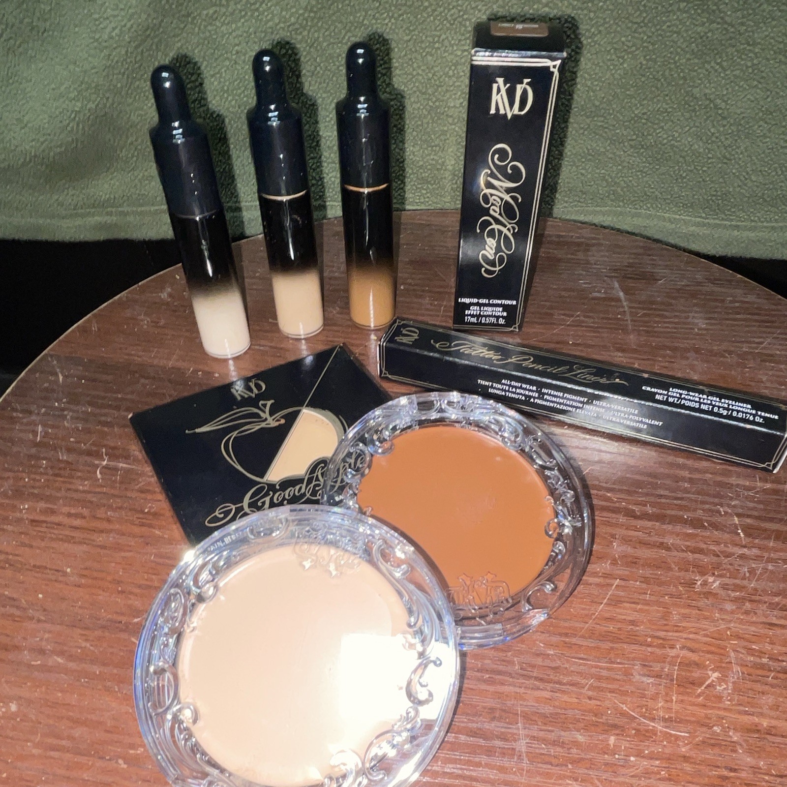KVD Good Apple Makeup Lot: Tattoo Pencil Liner, Liquid Contour, Powder Compacts