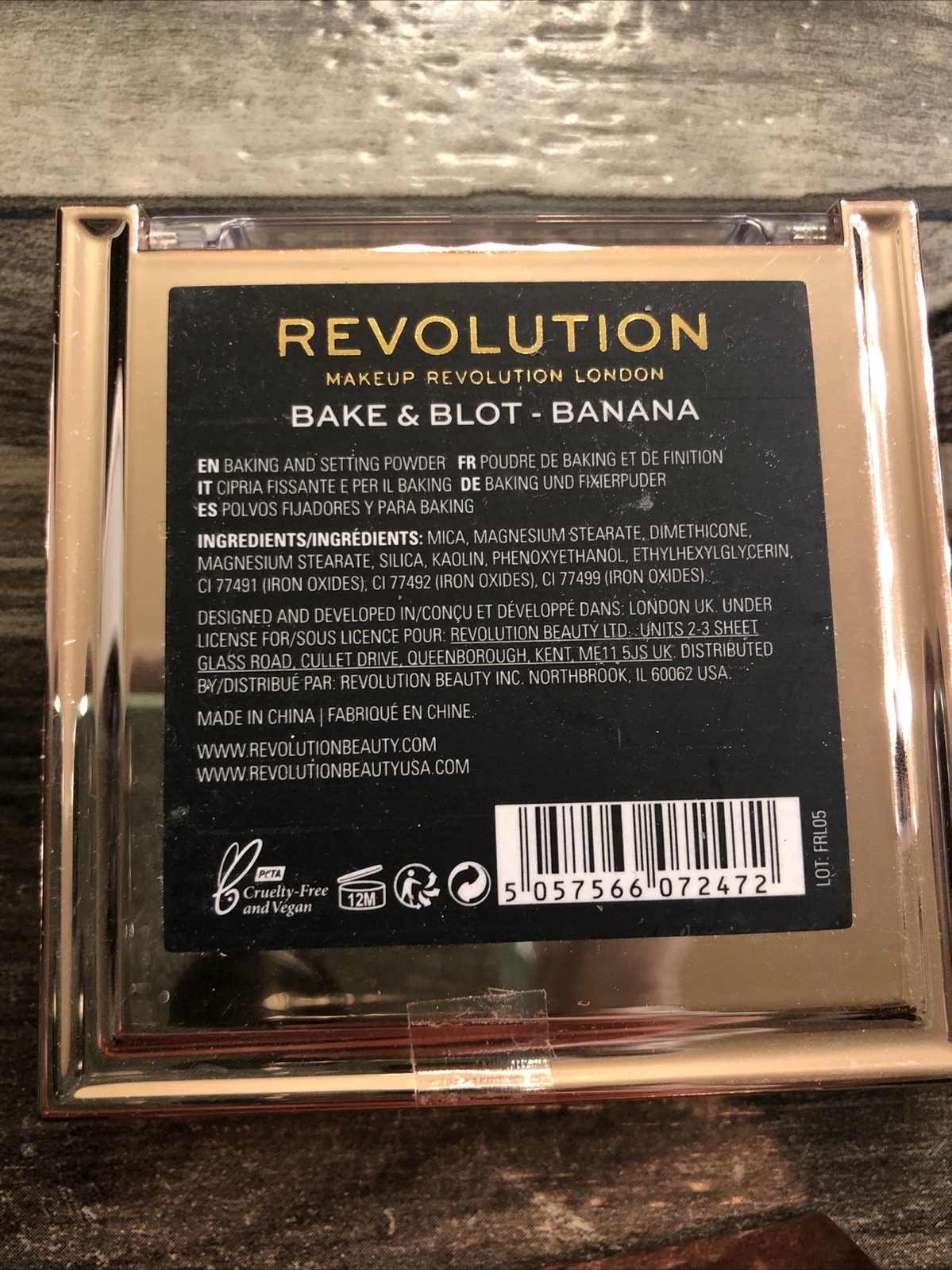 Revolution Makeup Bundle, Flawless Foils, Brow Sculpt Kit, Bake & Blot Highliter