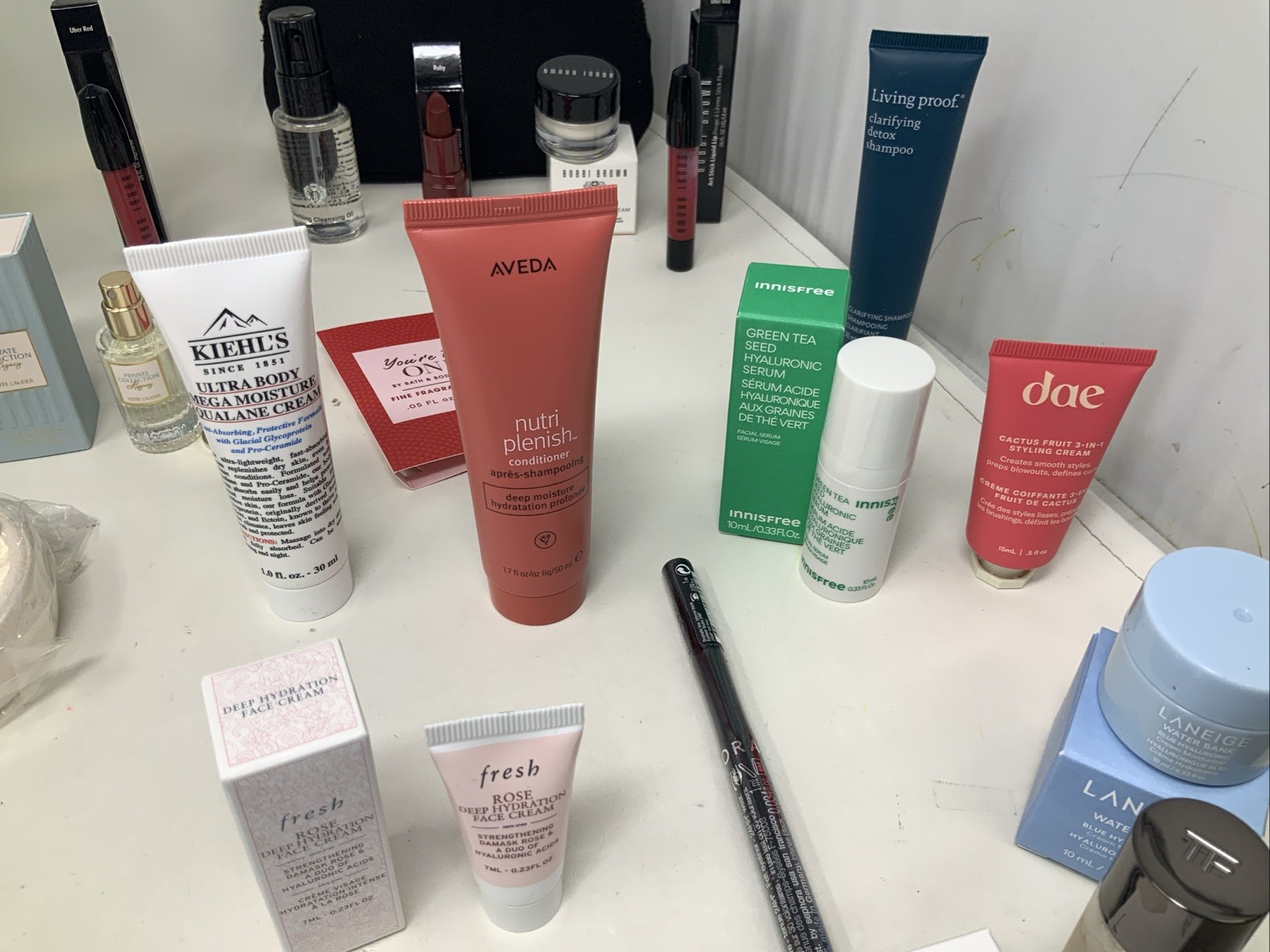 Huge Lot Of 39 Pieces Make Up For Ever & Bobbi Brown Full, Travel & Sample Size