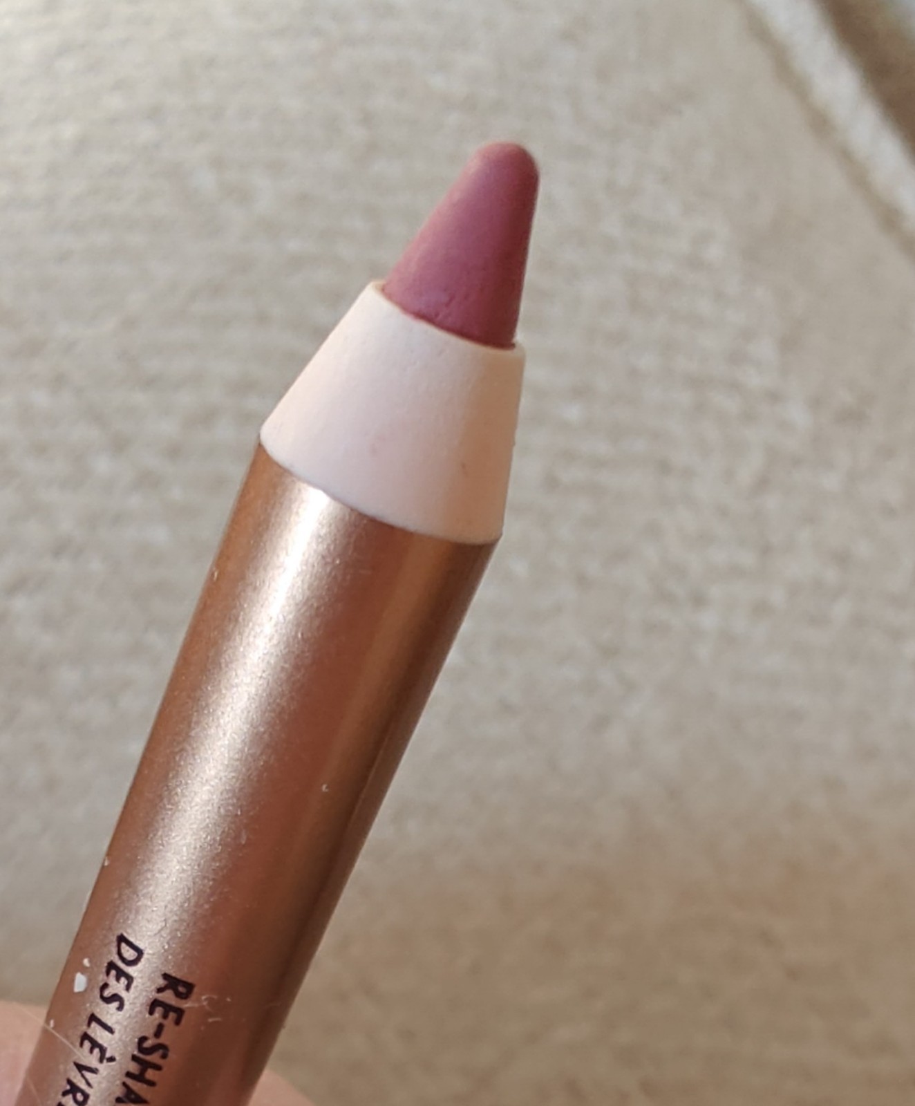 Beauty Bundle Feat: bareMinerals, Wander, Ysl, Valentino, Haus, C. Tilbury, UrbD
