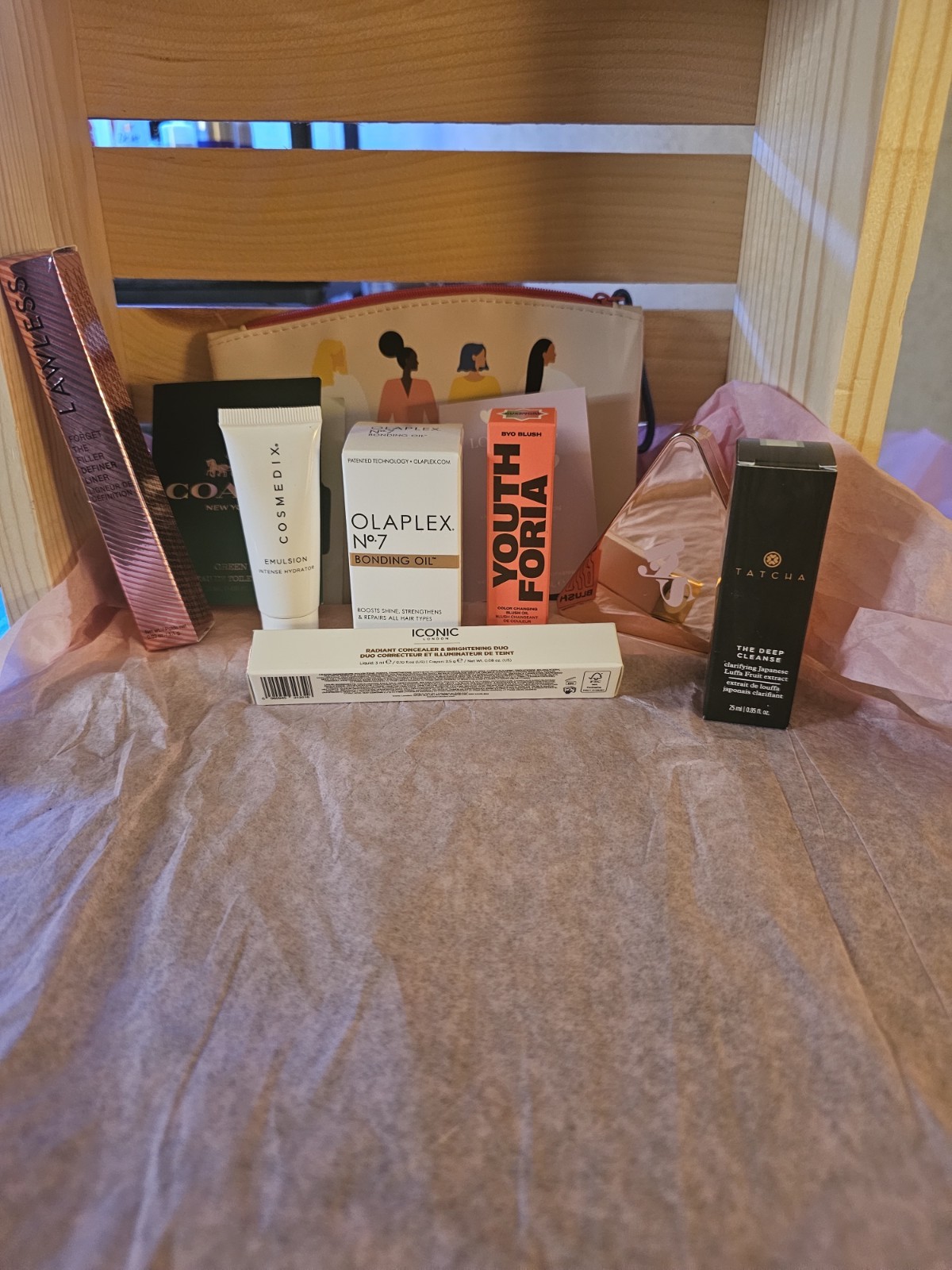 Luxury Beauty Makeup Skincare Gift Bundle Lot – Kosas Iconic London Glossier