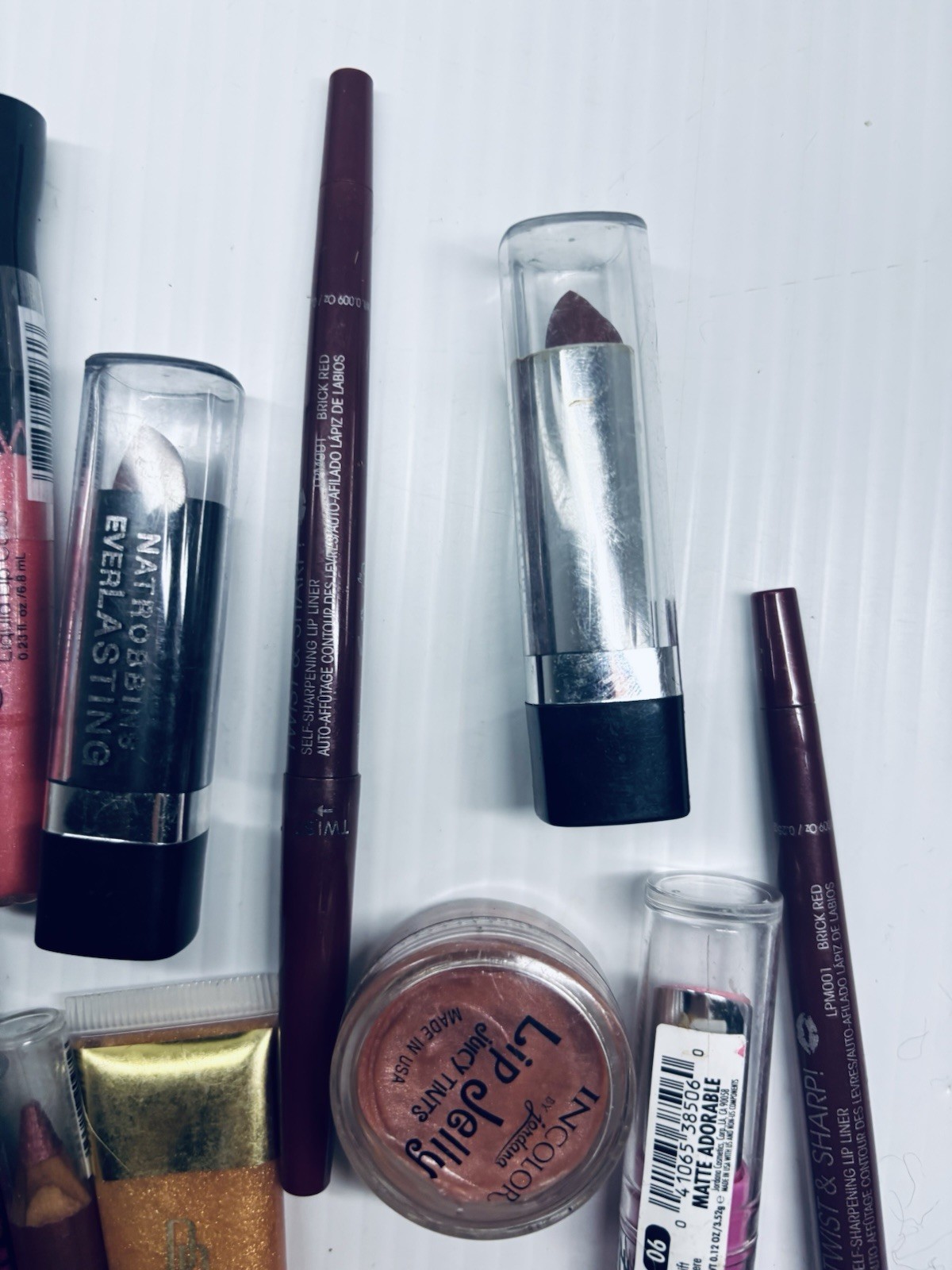Lot Of Discontinued Collectible Make Up 17 Pcs For Make Up Artists/enthusiasts
