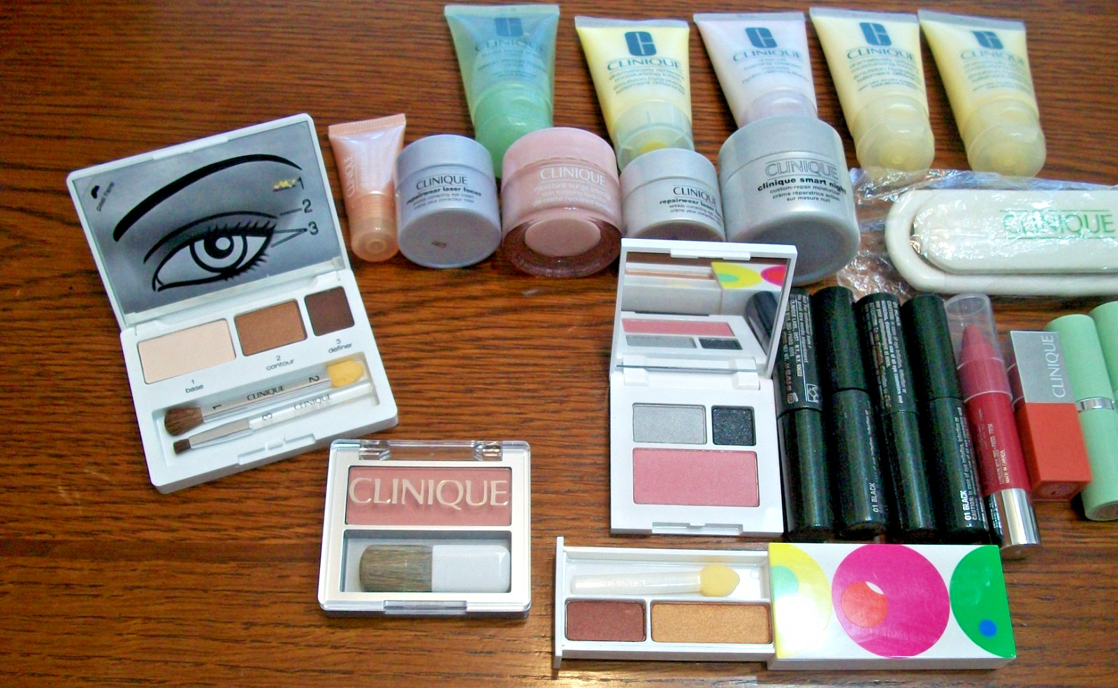CLINIQUE LOT~23 MIXED TRAVEL SAMPLE SIZE