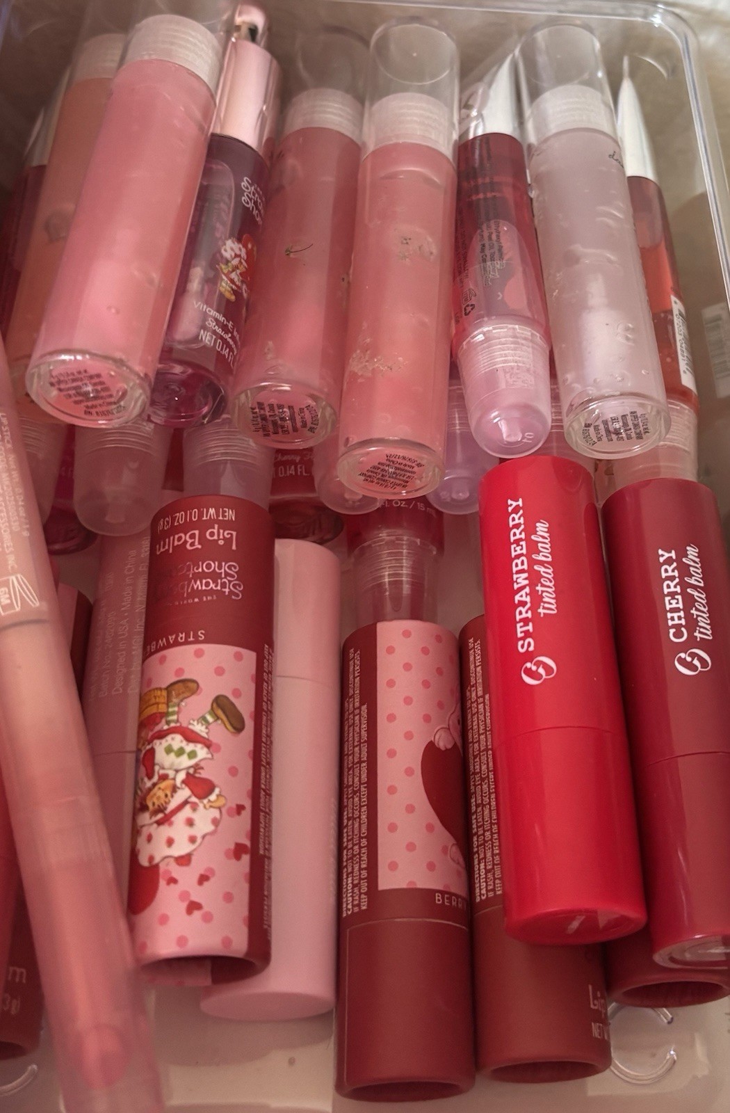 Mystery scoops of makeup, skin care and accessories