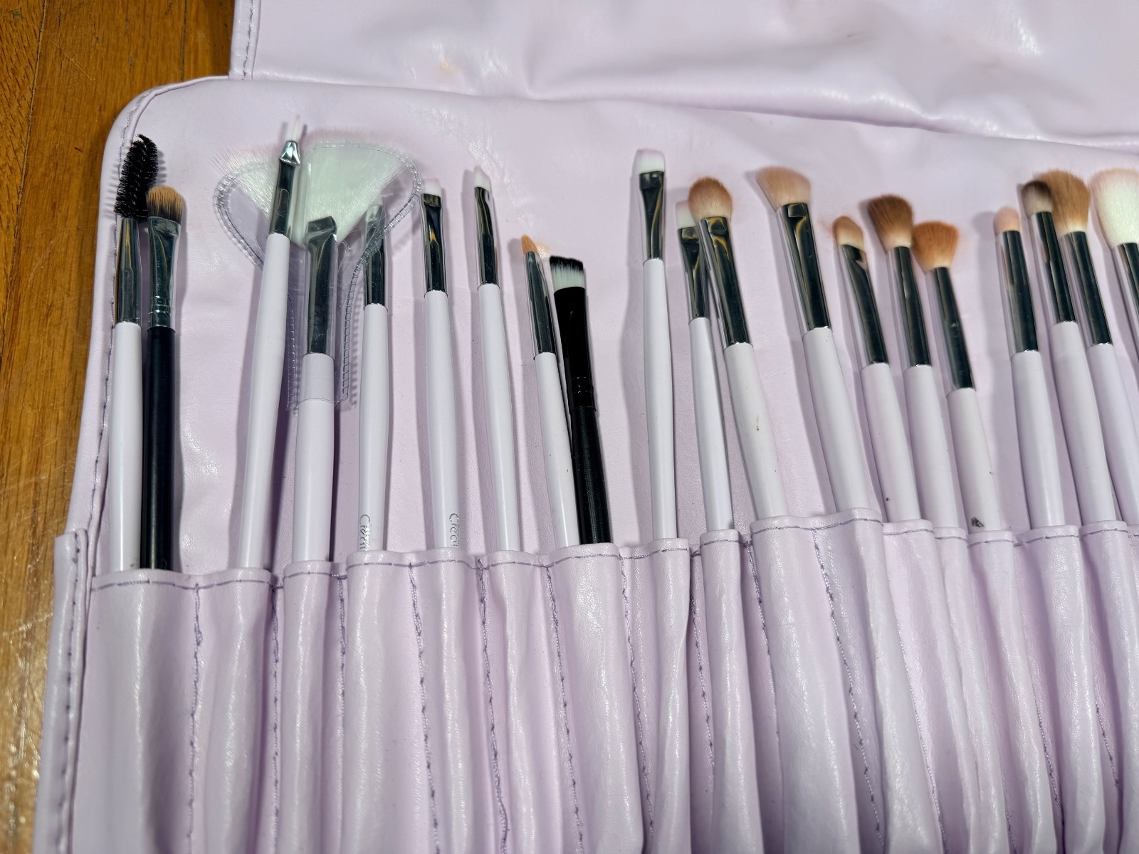 Makeup Bundle — Brush Set + Smashbox Palette + Bissú Powders