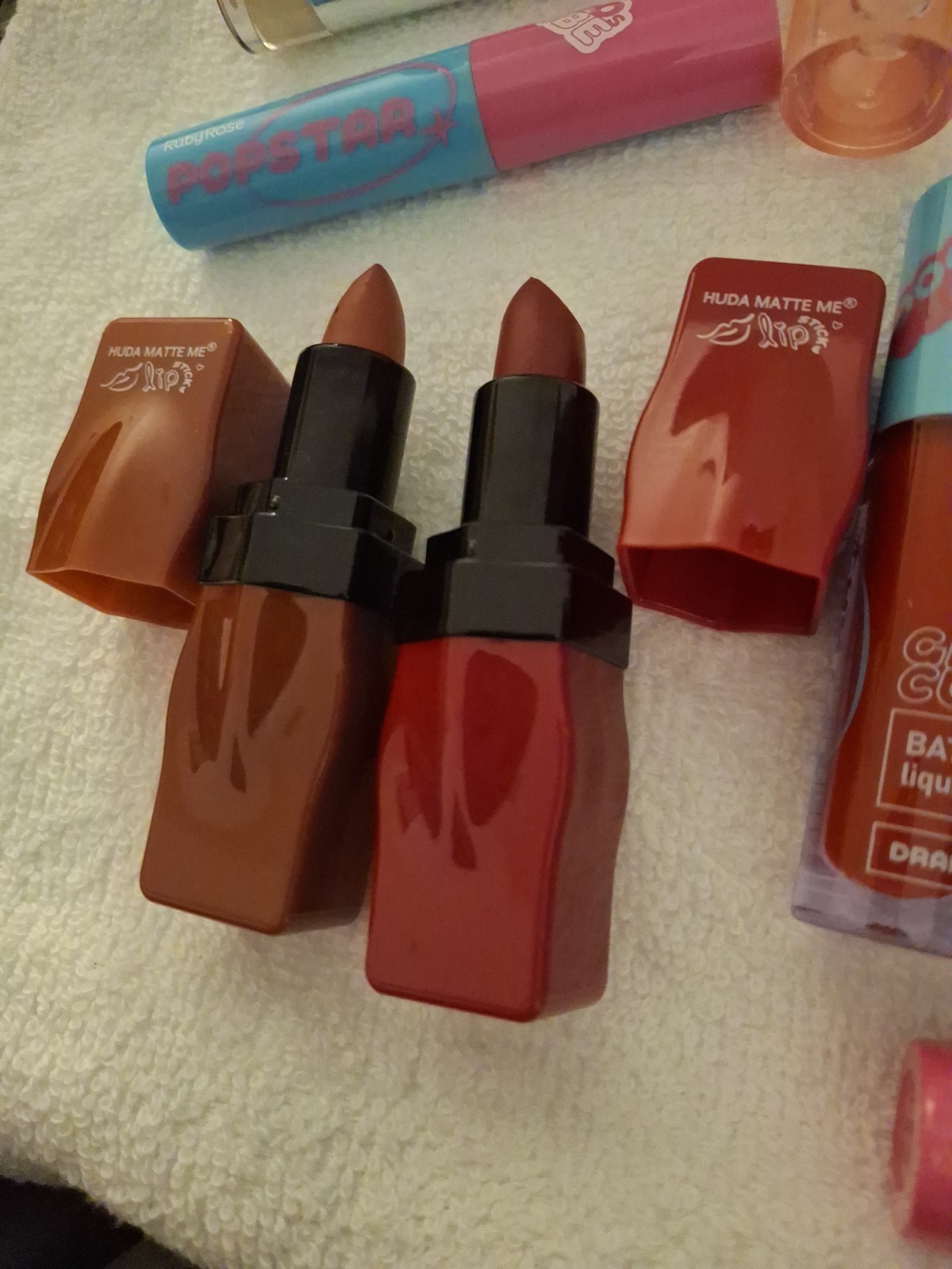 Makeup Lot- 13 Pieces Lips Cheeks Eyes Face