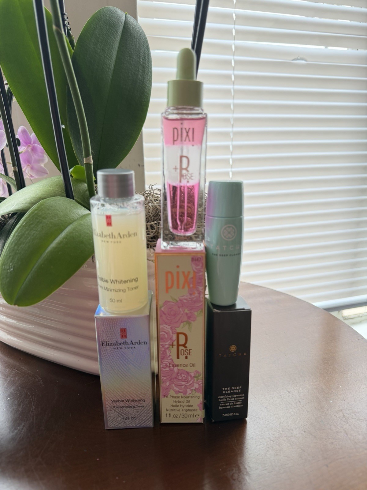 Assorted Sample Size Skincare Lot Pixi +Rose Oil, Elizabeth Arden Toner, Tatcha