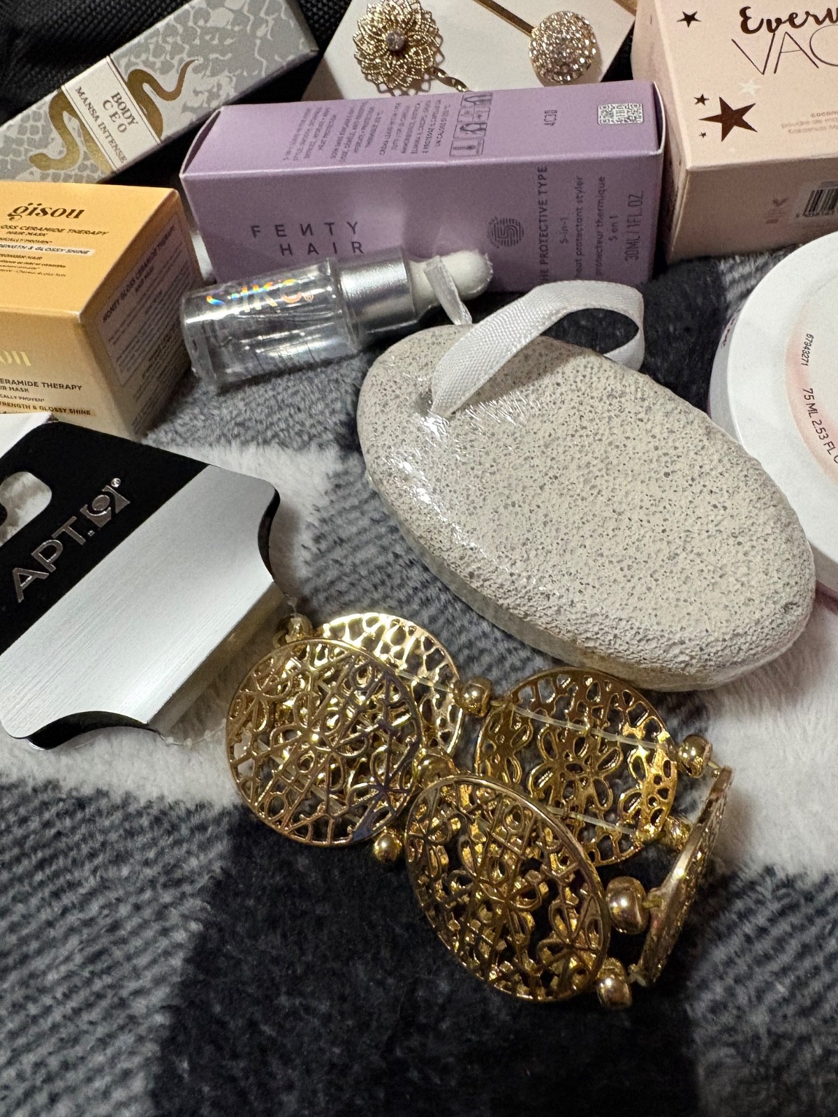 Beauty lot Sephora Ipsy Fenty Tir Tir Ciate Pat McGrath Loops&bonus💕💕💕