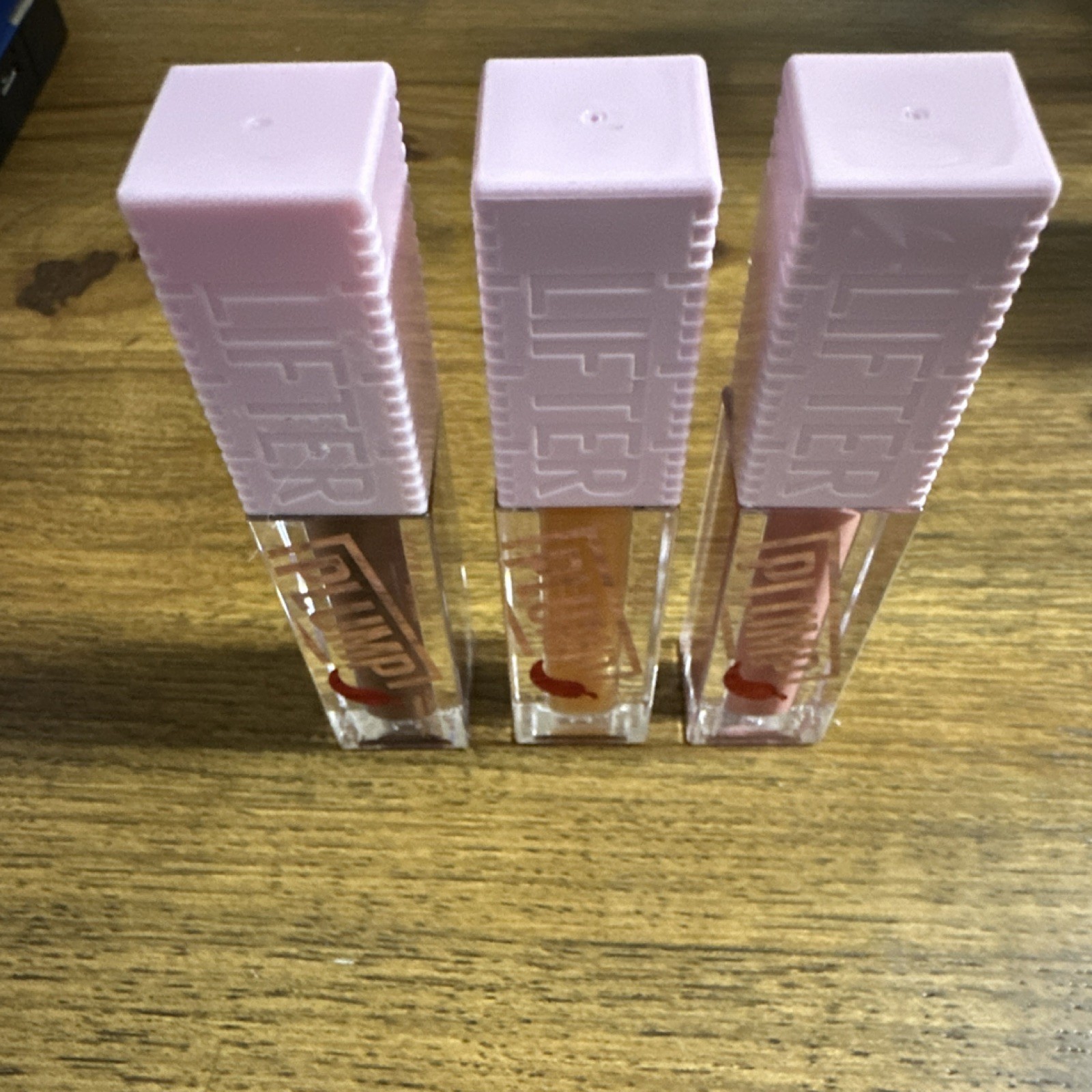Maybelline Lifter Plump Lip Gloss Peach Fever 005, Cocoa Zing 007, Hot Honey 008