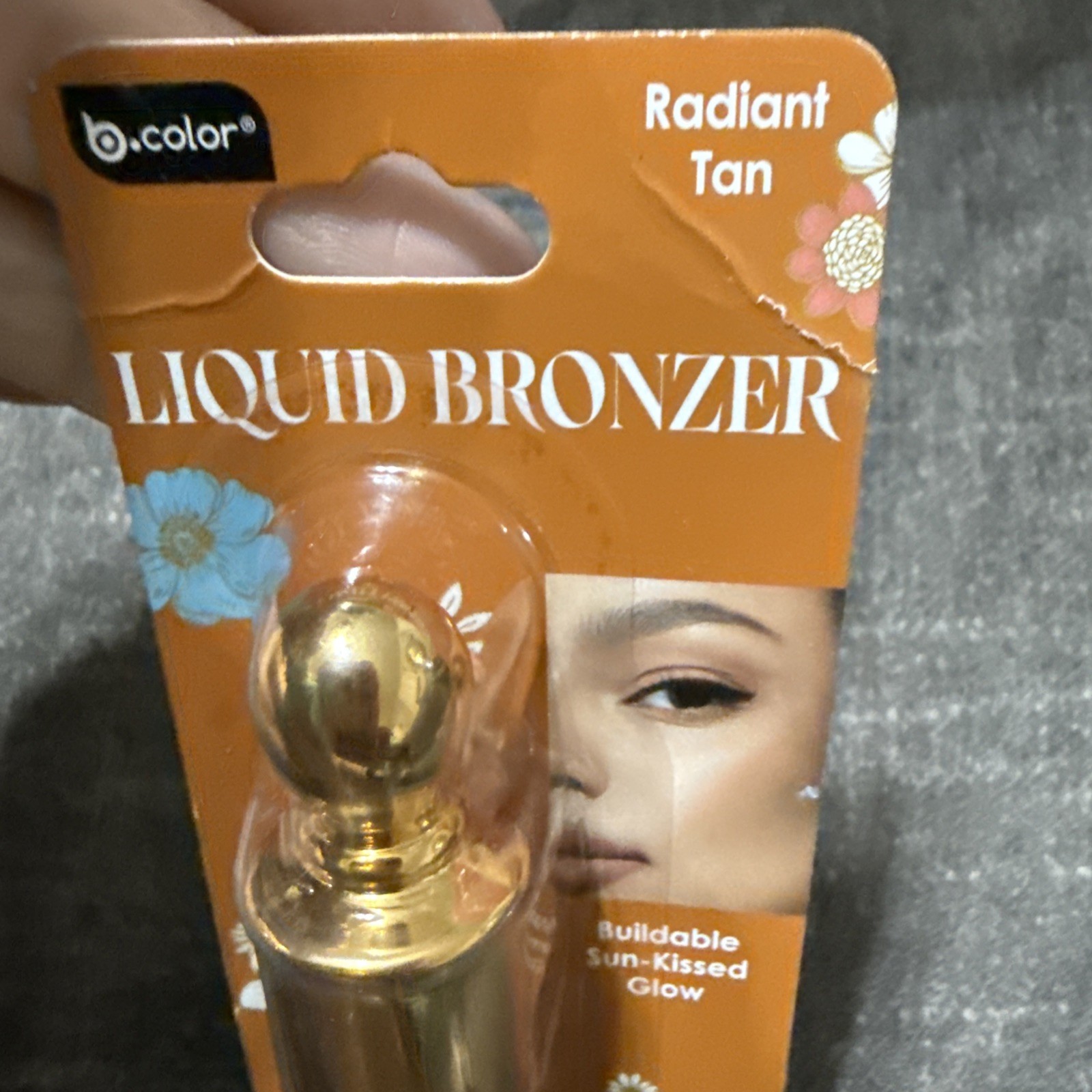 B.COLOR Liquid Bronzer – Radiant Tan – 0.15 fl oz