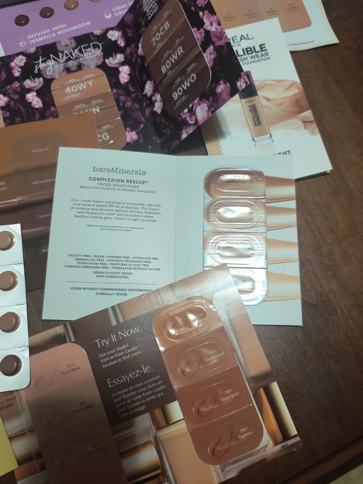 Lot of 17 Random Mix Brands Foundation/Concealer Samples