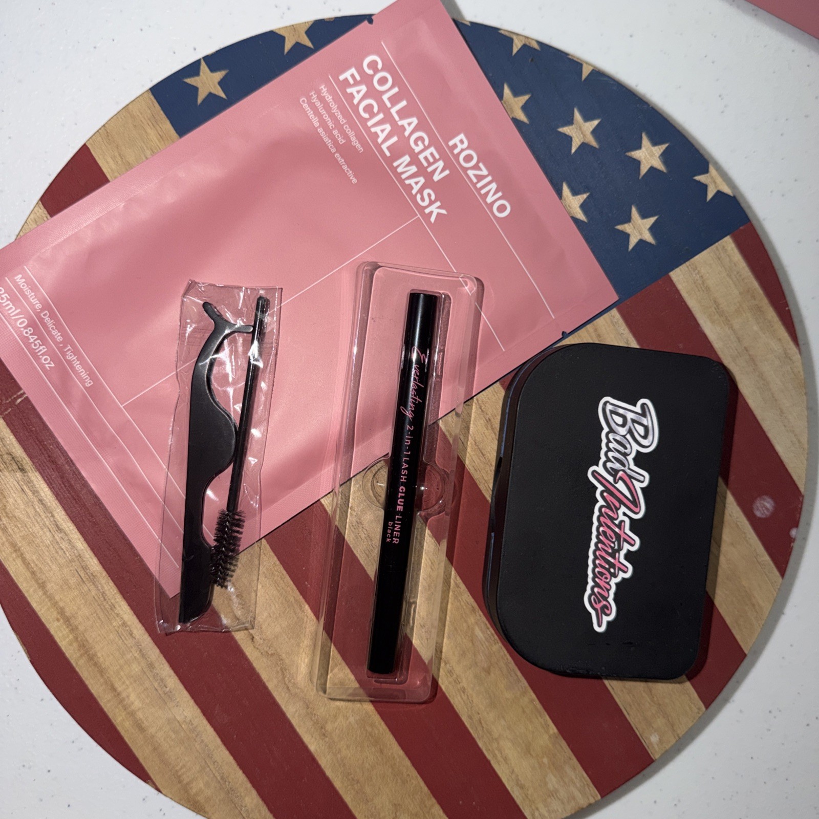 Russian Mink False Lashes Three Pair, With Eyeliner & Glue Applicator Face Mask