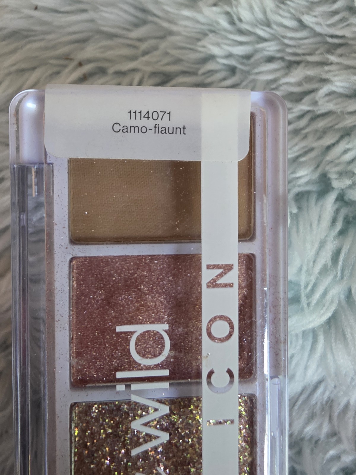 New 4pc Lot Wet N Wild Makeup Bundle – Eye, Lip, Blush, Highlighter