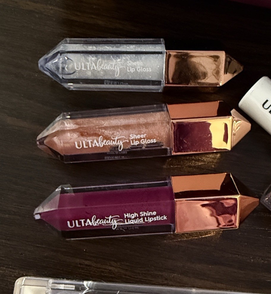 Ulta Beauty Makeup Bundle – Over a $75 Value!
