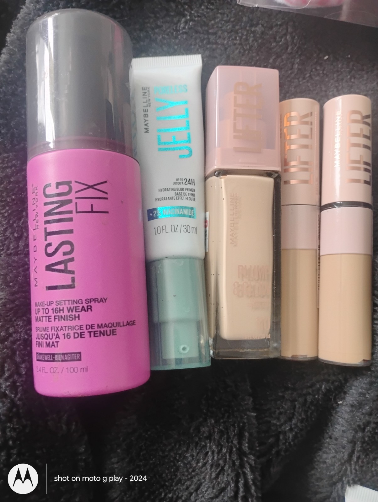 Maybelline new york makeup lot of 5
