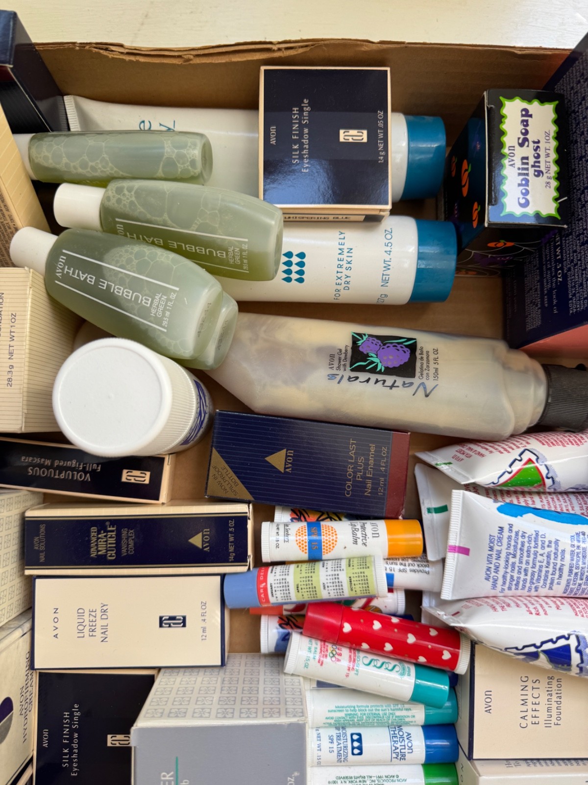 LARGE Lot of Vintage Avon Products from the 1990s – Make-Up, Lipstick More