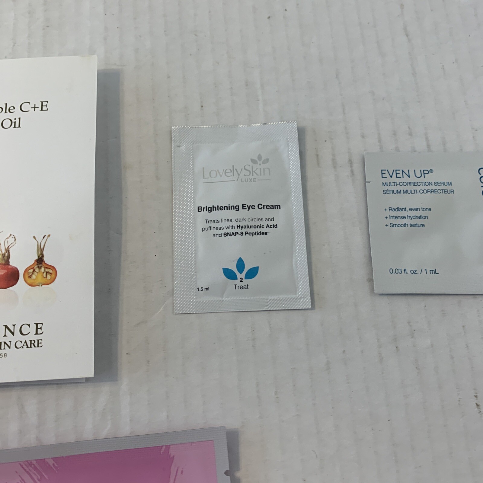 Lot of 5 Skin Care/ Bueaty Product Samples. Eminenece, Lip Mask, Dermablend