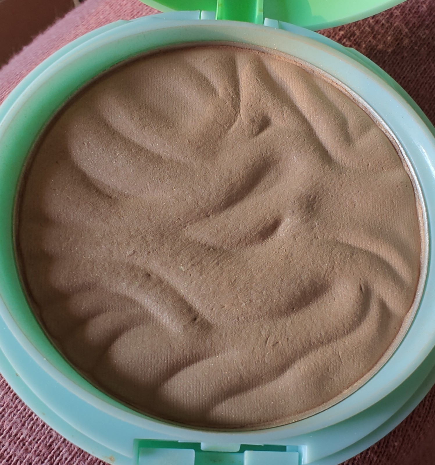 Beauty Bundle Feat: Aveeno, Native,Fekkai, Maybelline, Redken, Finery,Too Faced+