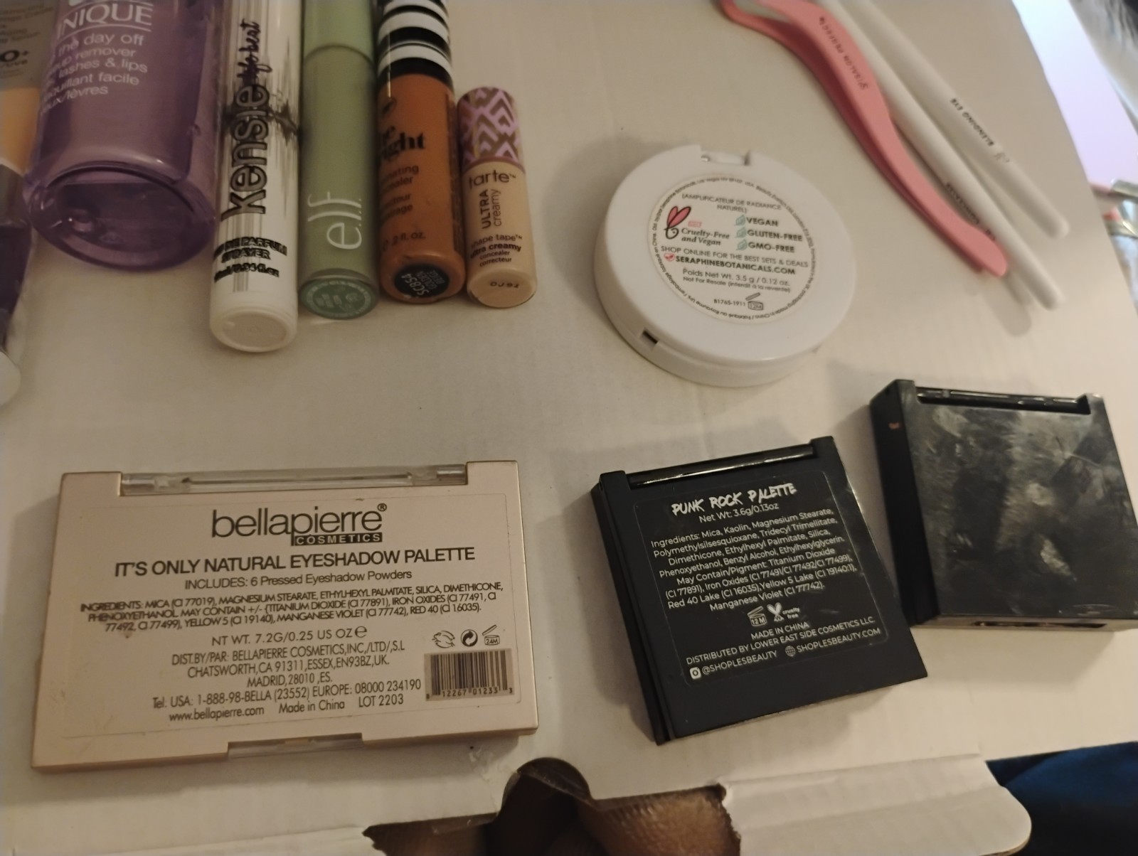 Mixed Makeup & Skin Care Beauty Bundle 29 Pieces, Assorted