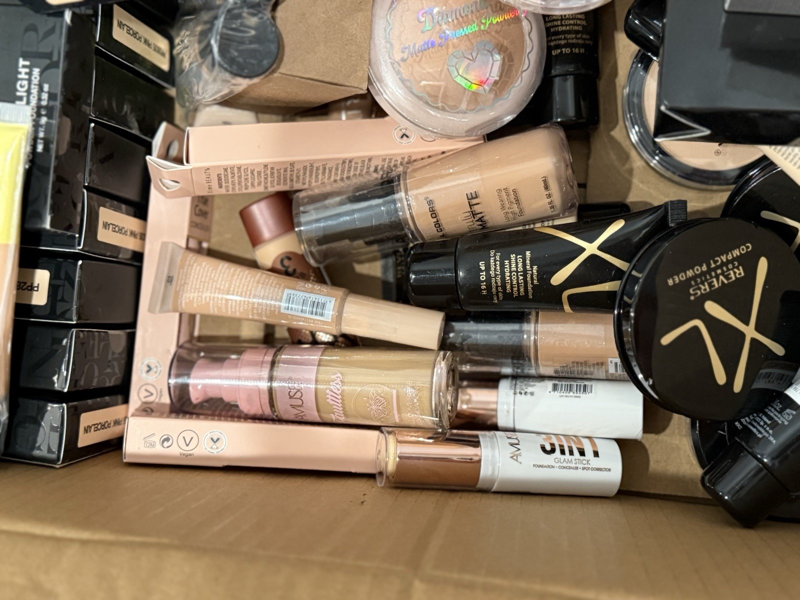 Premium Cosmetic Mix 50 Pc