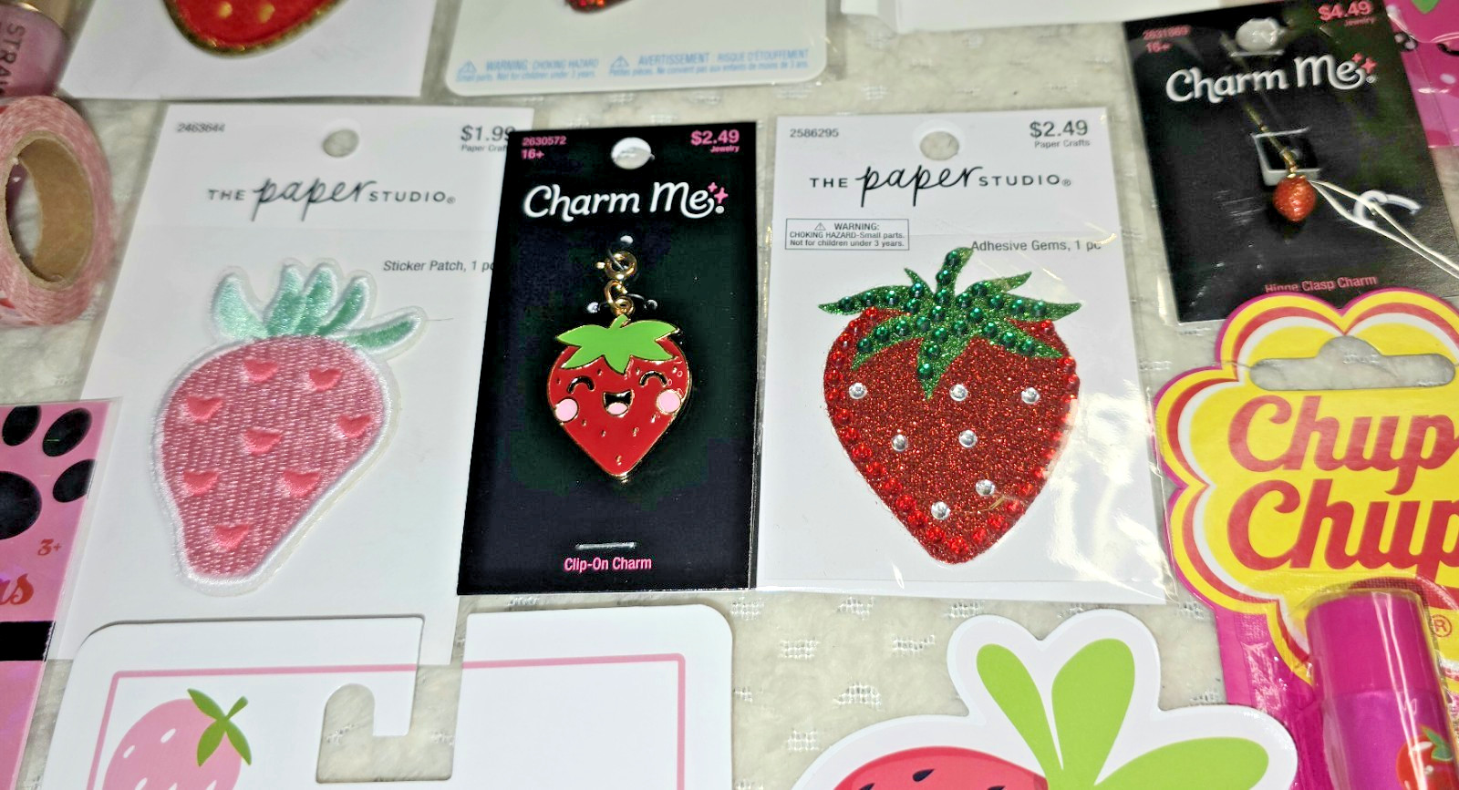 Strawberry Lovers 🍓 HUGE NEW GIFT LOT 30 Pcs Lip Gloss Balm Setting Powder
